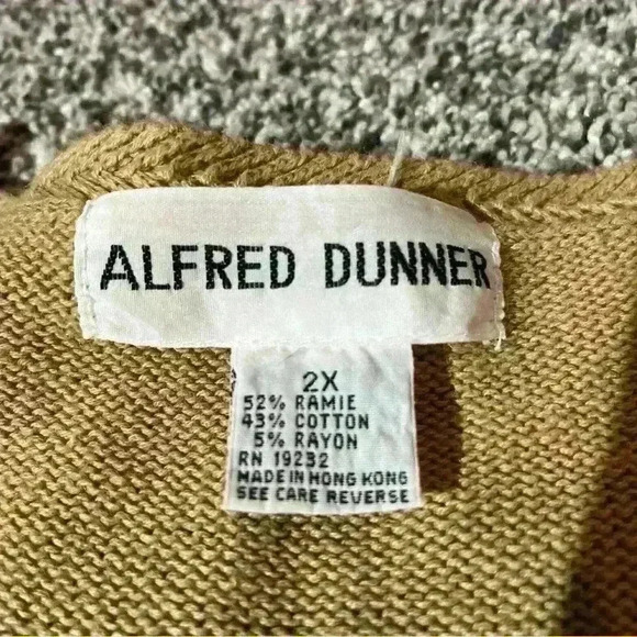 Vintage Alfred Dunner button front cardigan W beaded,  Girafe design Sz 2X - Picture 5 of 10